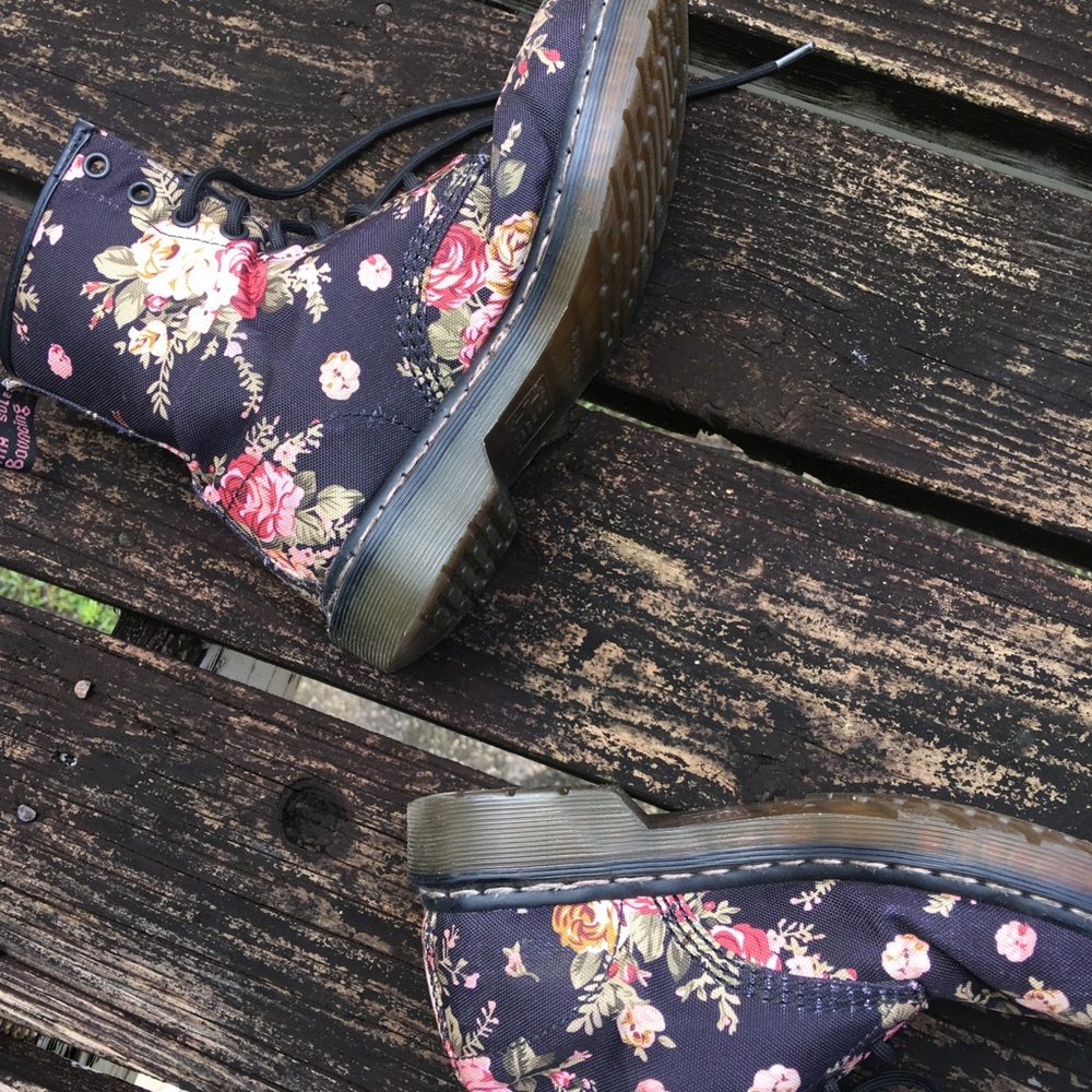 dr Martens floral boots
